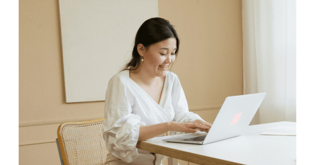 無料で始めるホームページ作成ツール完全ガイド｜独自ドメイン・SEO・ビジネス活用まで解説