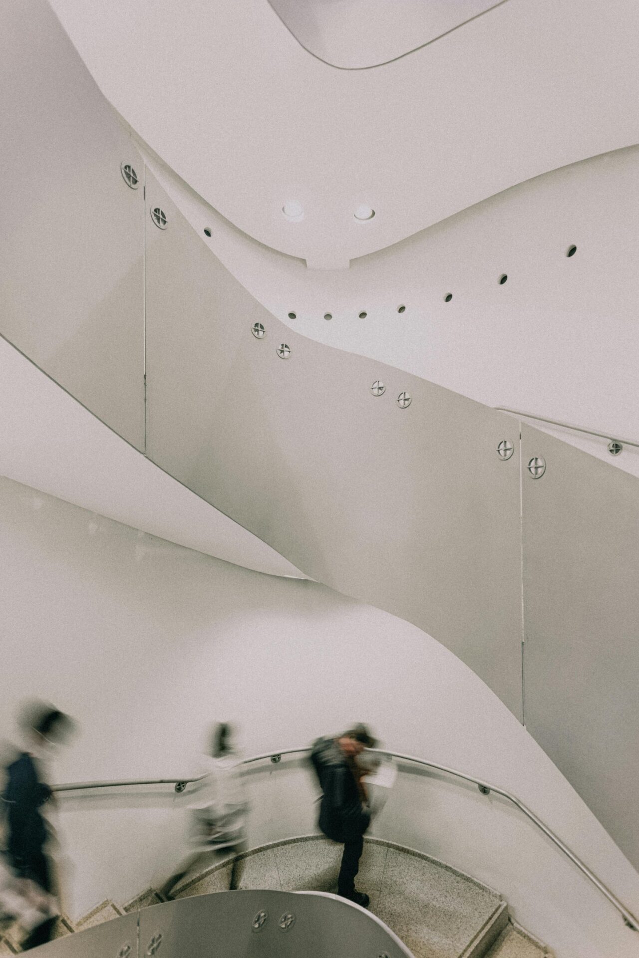 ホームページをスマホ対応させる主な方法を比較する